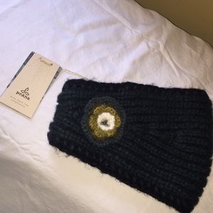 Nova headband Brand new with tags